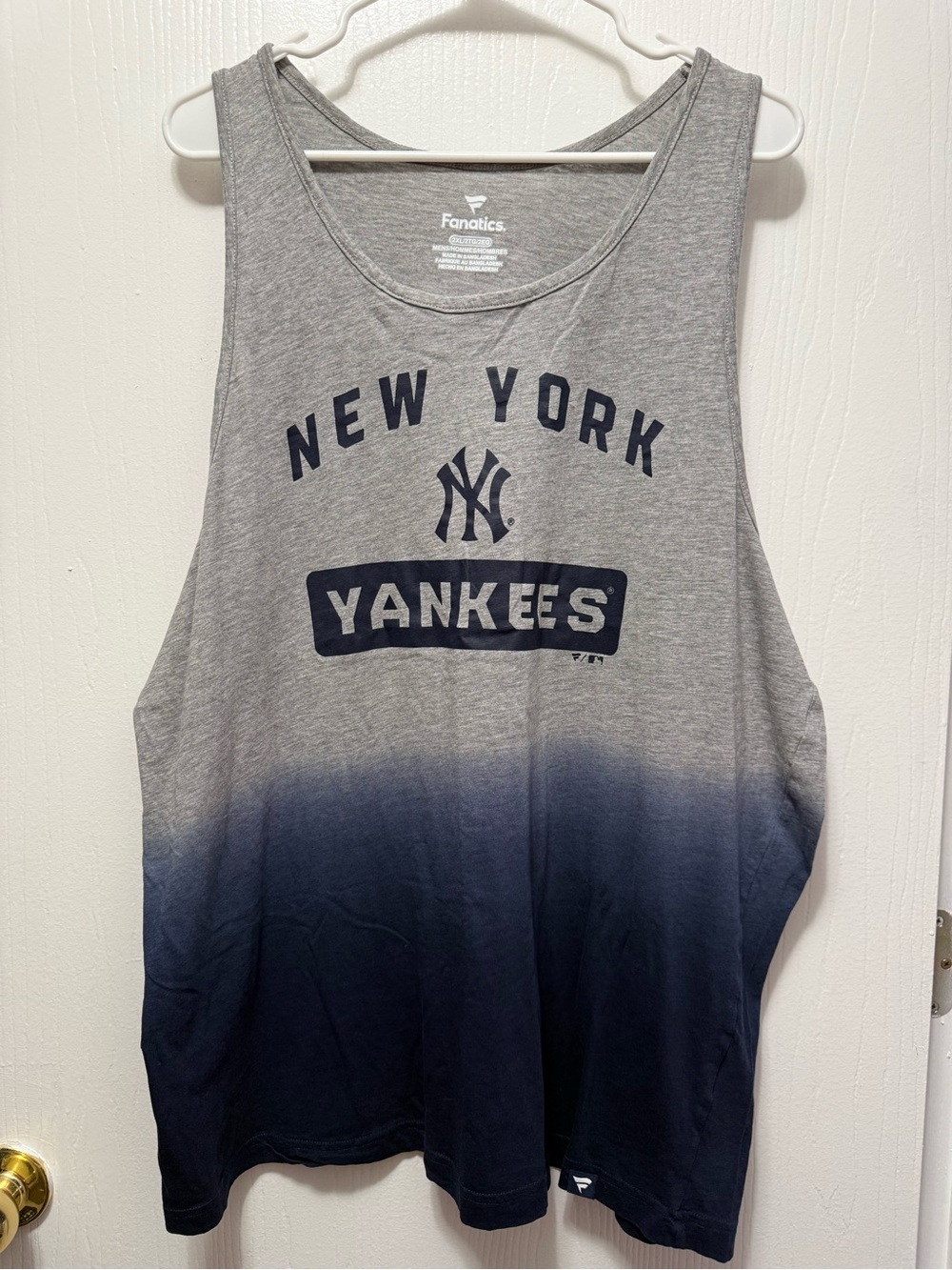 Fanatics Gray and Navy New York Yankees Dip-Dye Tank Men’s Size 2XL